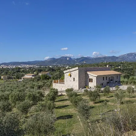 Es Puig Country house *